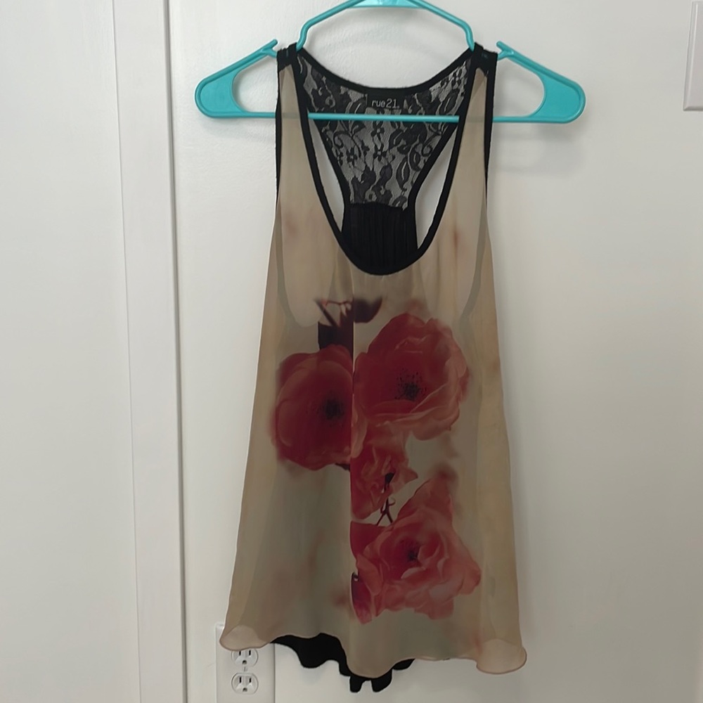 Rue 21 floral tank top